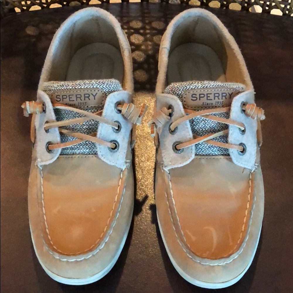 SOLD Sperry Shoes